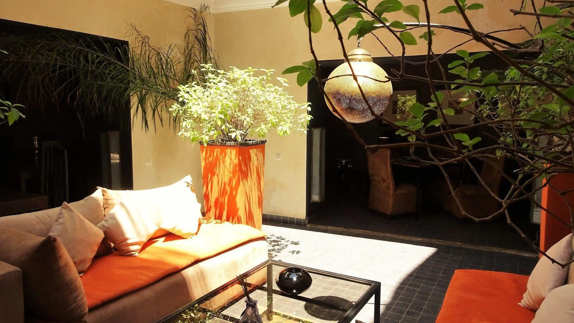 Riad Pierres Et Saveurs Soleil